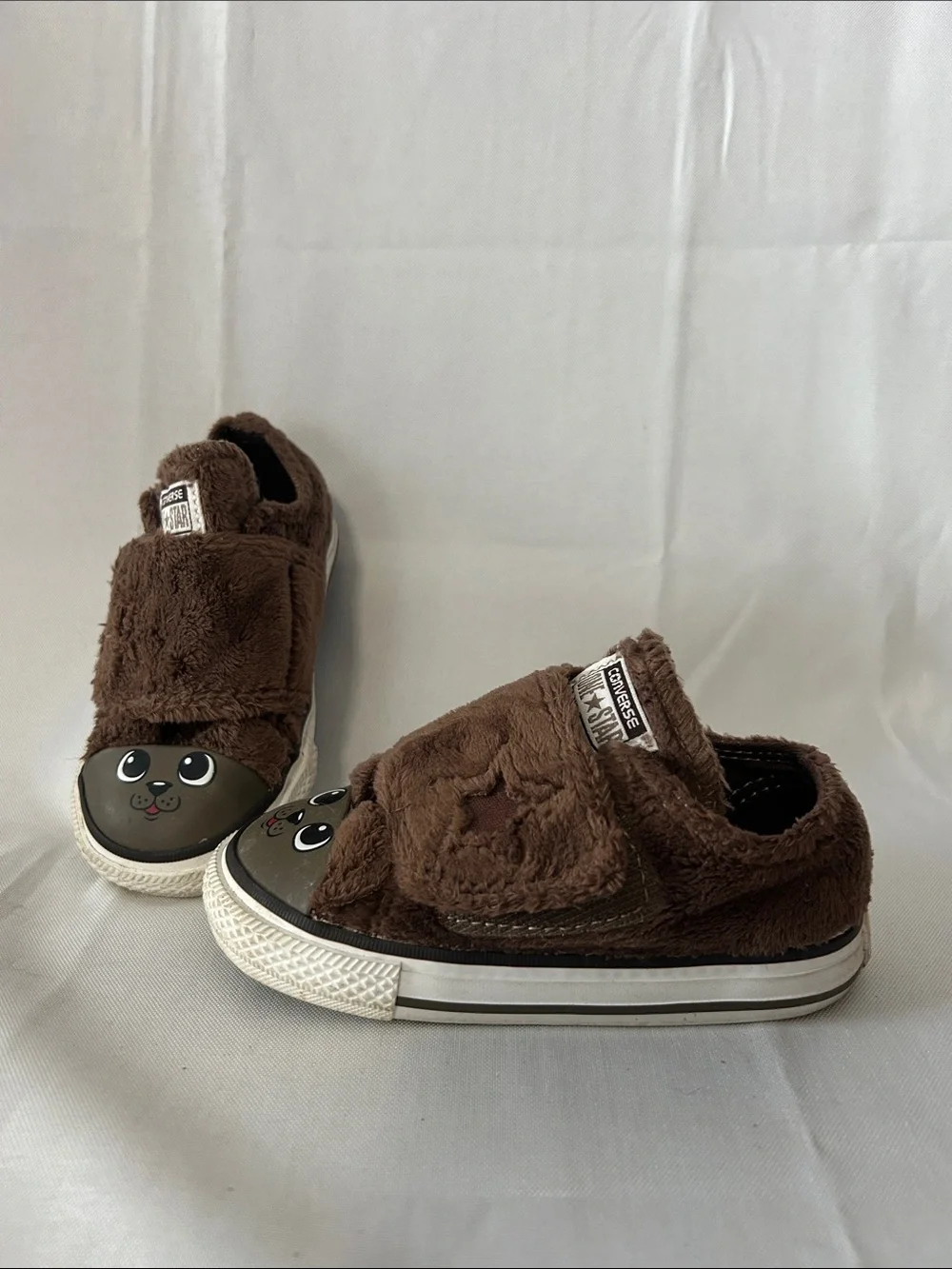 Converse All Star Toddler Brown Plush Puppy Slip-On Velcro Sneakers Size 7